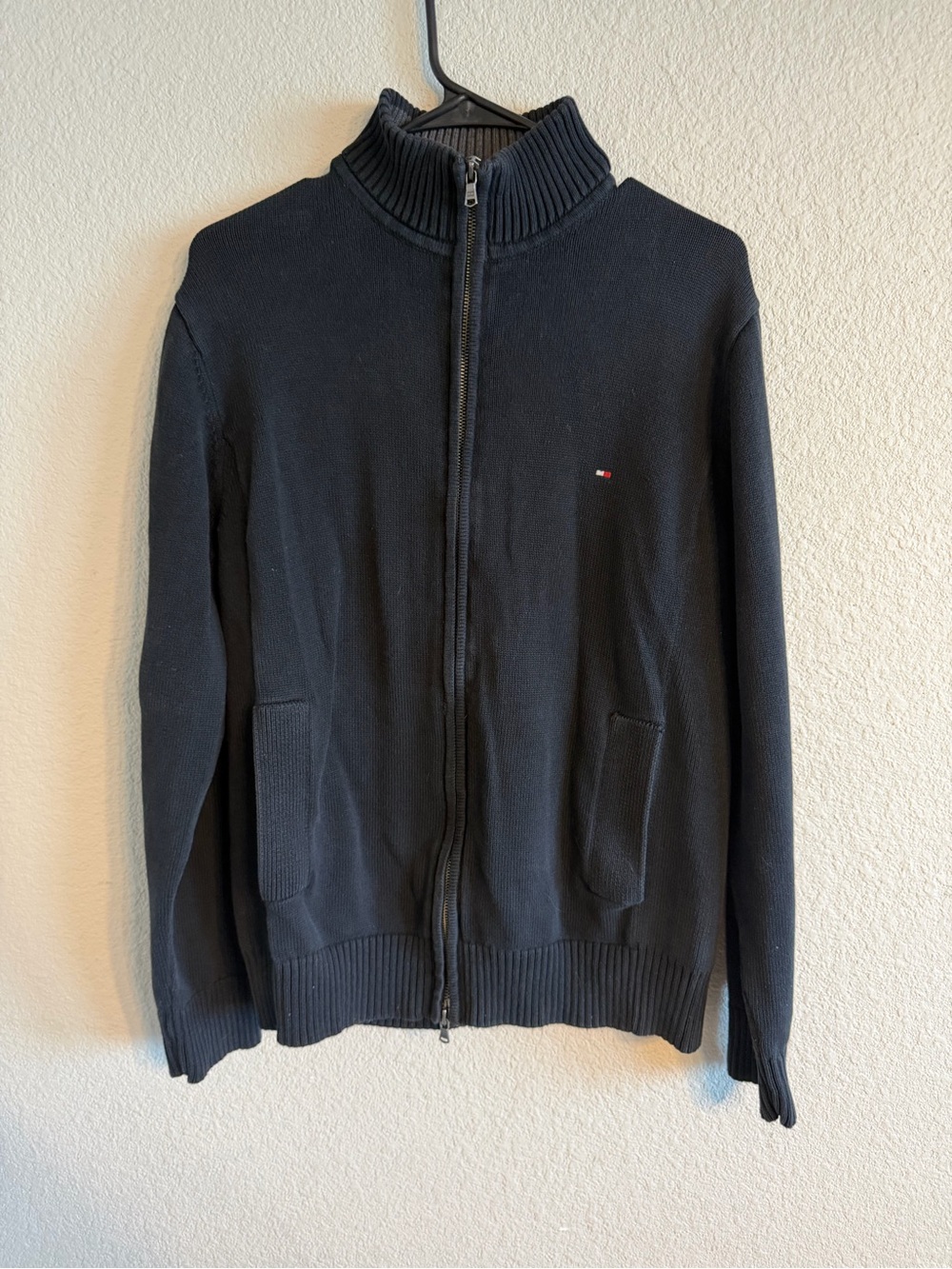 Tommy Hilfiger Men’s Black Full-Zip Ribbed Collar Sweater
